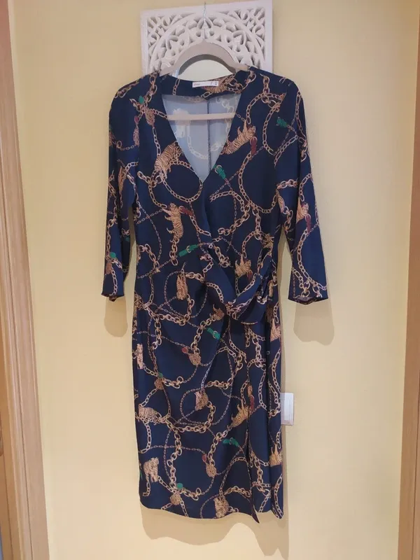 Vestido estampado cadenas y tigres