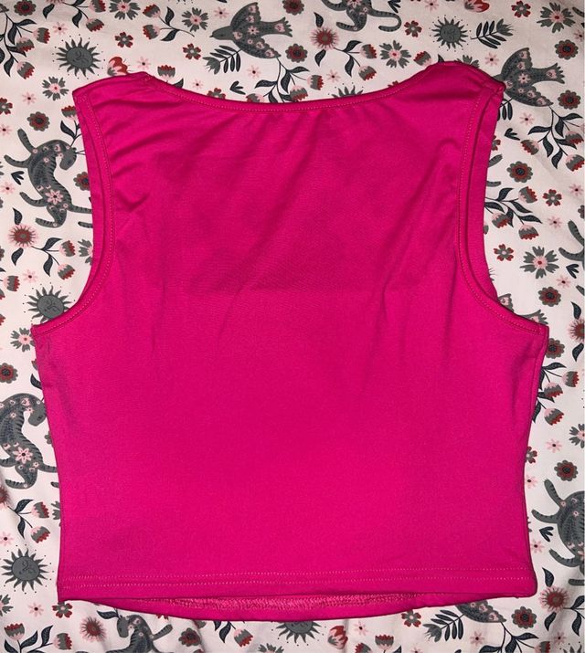 Top Corto Fucsia