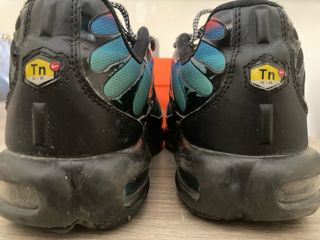 Nike TN Berlin Talla 42(PONE 43 PERO TALLA 42)