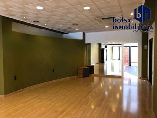 Local comercial en alquiler en Alcalá la Real