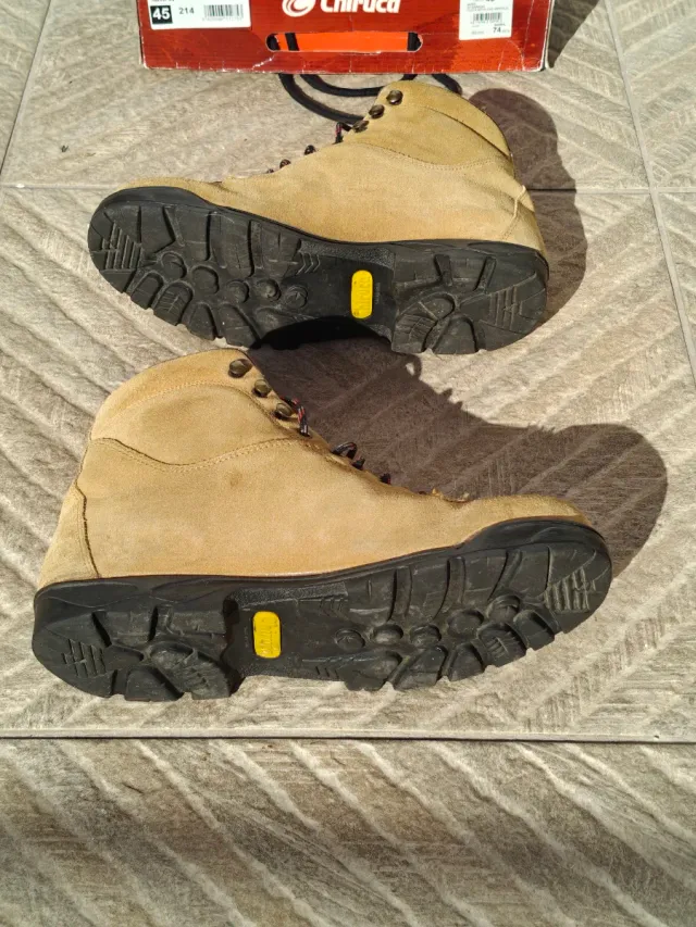 Botas de montaña Chiruca Talla 45