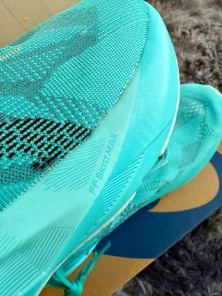 Zapatillas Asics Novablast 5 Azul Marino