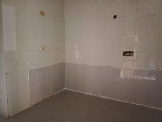 Local comercial en venta en San Ramón y Monte de Piedad en Xirivella