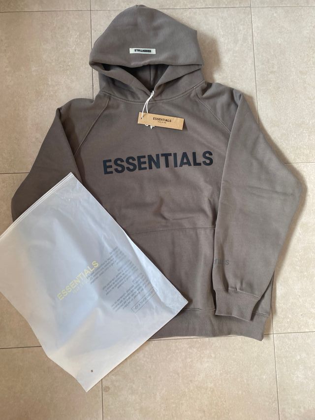 Sudadera Essentials