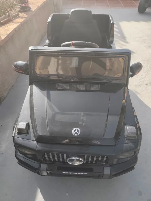 Coche Eléctrico Infantil Mercedes G63 Negro
