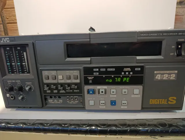 Videograbadora JVC BR-D750 Profesional