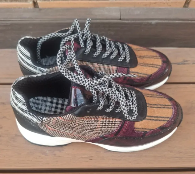 Zapatillas Zara cuadros