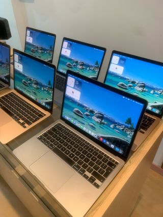 Macbook Air M1 Oro y Plata