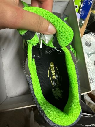 Botas de trabajo U-Power grises y verdes