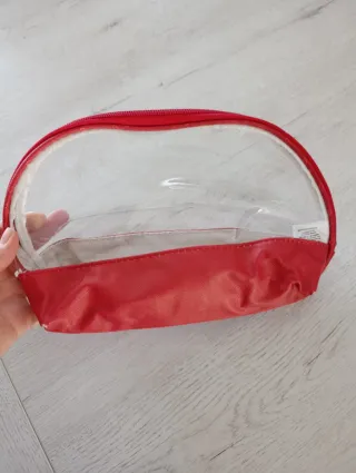 Neceser transparente con detalle better together