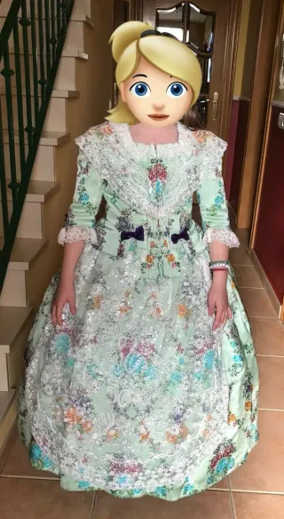 Traje Fallera niña 9-10 años +zapatos +manteletas