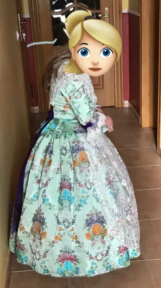 Traje Fallera niña 9-10 años +zapatos +manteletas