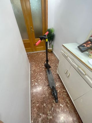 Patinete Eléctrico 25km/h + Cargador