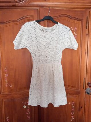 Lote de 4 vestidos