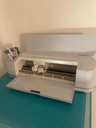 Troqueladora Cricut Maker + Accesorios