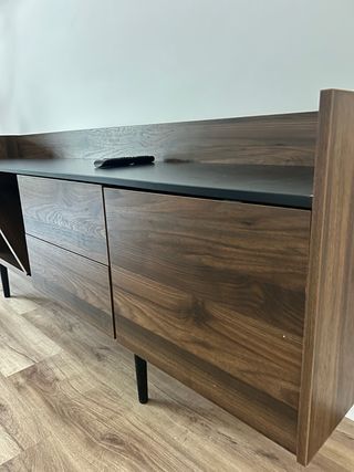 Mueble TV moderno madera y metal