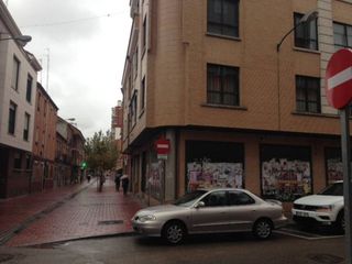 Local comercial en venta en Delicias en Valladolid