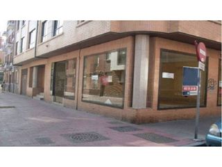 Local comercial en venta en Delicias en Valladolid