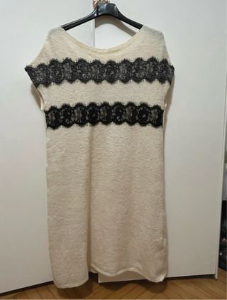 Vestito Liu Jo beige con pizzo nero