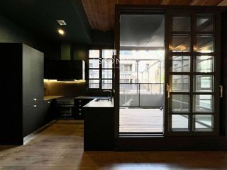 Piso en venta en El Raval en Barcelona