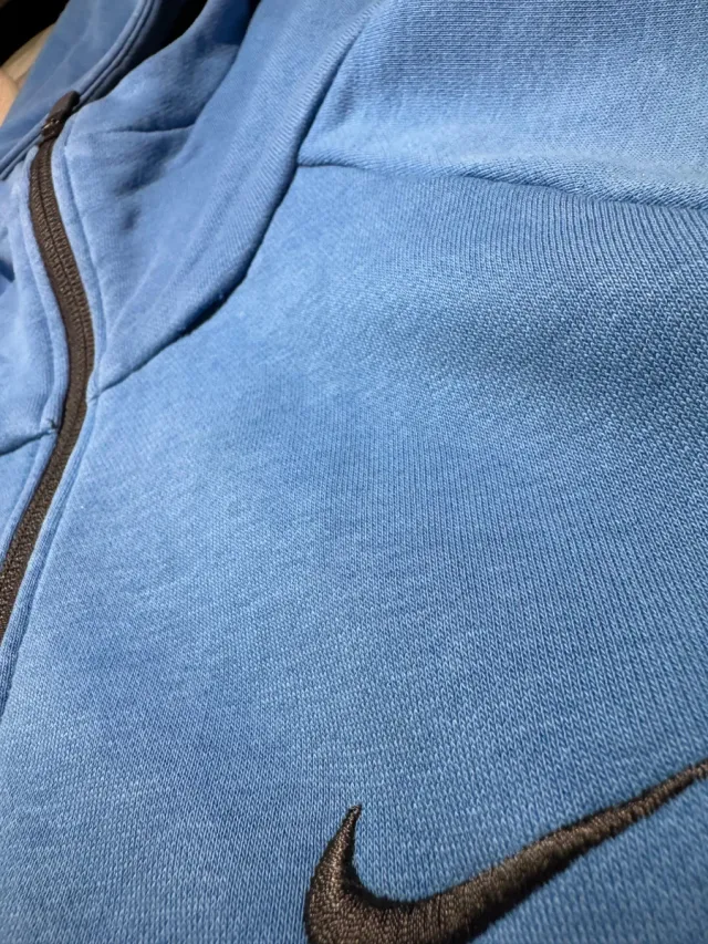 Sudadera capucha y cremallera NIKE azul XS