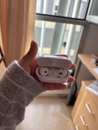 AirPods 2da Gen (Apple) Motivo viaje necesito €