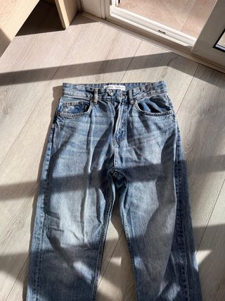 Pantalones vaqueros Bershka azules