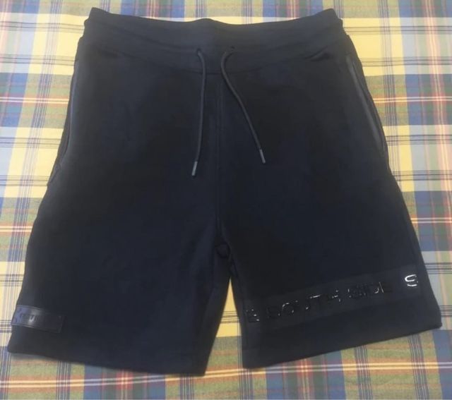 Pantalón corto Tenth negro