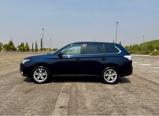 Mitsubishi Outlander 2014 kaiteki 4x4 7 plazas