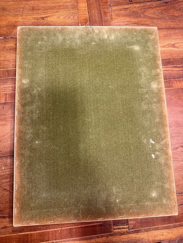 Antica cornice dorata con ricamo punto croce