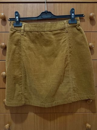 Falda pana marrón mini