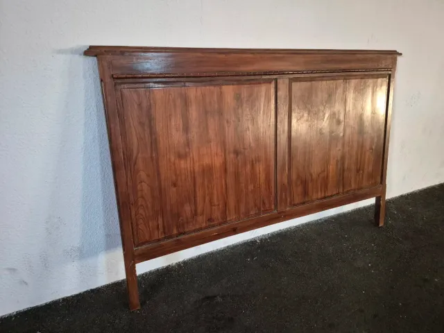 Cabecero de madera de teka