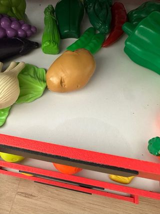 Tienda de madera Lidl con accesorios