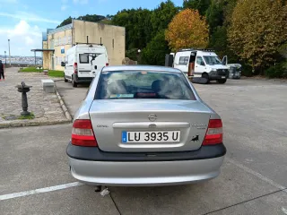 Opel Vectra 1998