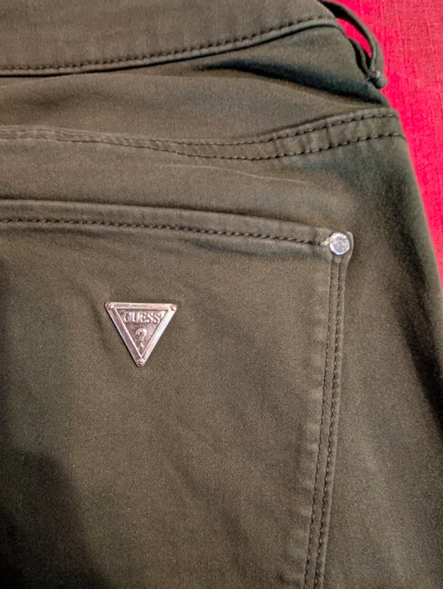 Jeans Guess verde oliva