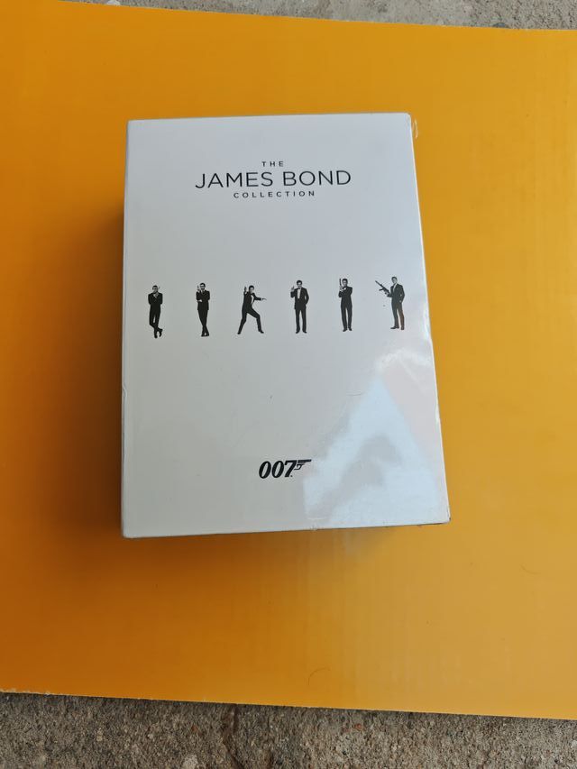 Collezione di DVD James Bond 007