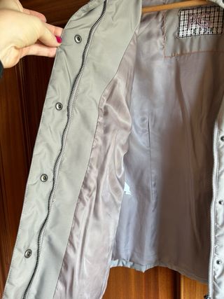 Cazadora Purificación García color piedra.