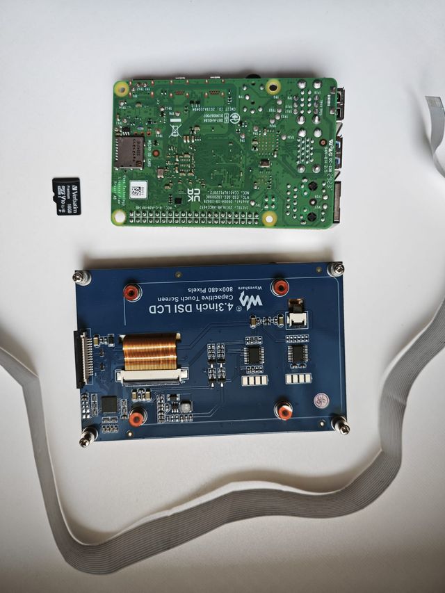 Raspberry Pi 4 + Pantalla Waves (Defectuoso)