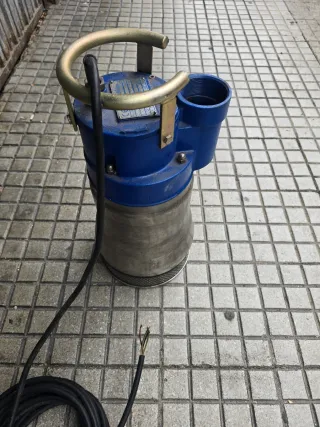 Bomba sumergible ALMA POMPE DIG11T