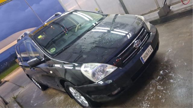 KIA Carnival 2008