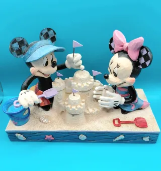 Figura Mickey y Minnie Construyendo Castillo
