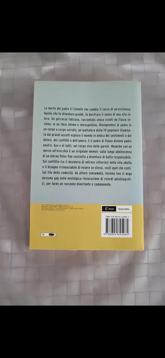 Neanche con un morso all'orecchio