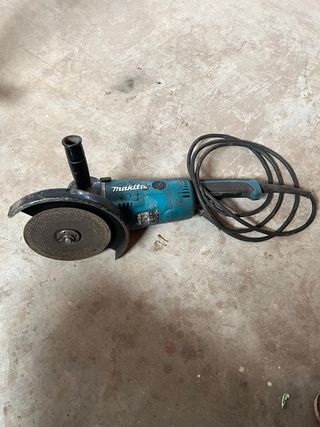 Radial Makita GA 9020R