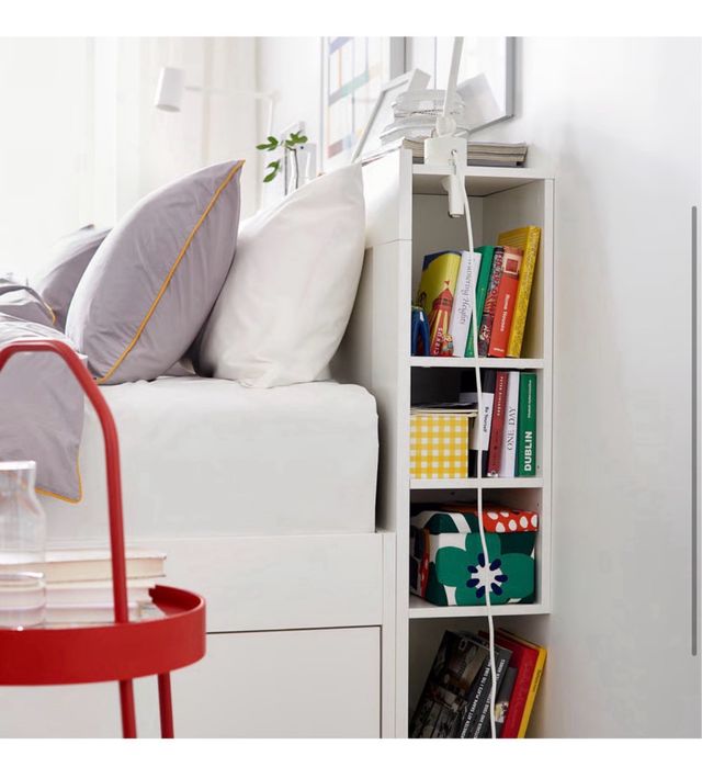 Cabecero blanco BRIMNES con compartimentos