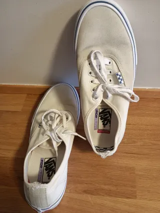 Zapatillas Vans Beige/Blanco