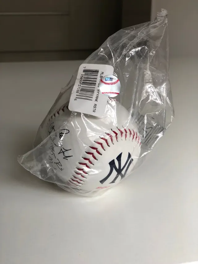 Pelota New York Yankees 2025 Firmada