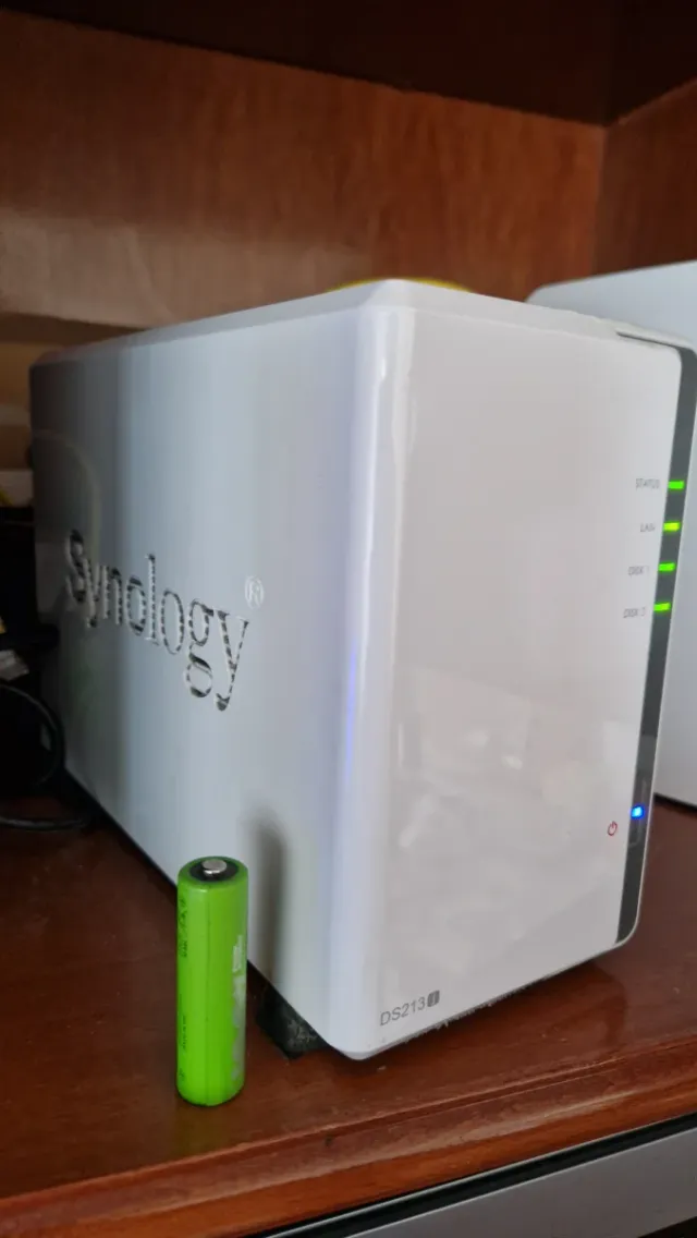 Synology DS213J + 2 HDD de 3TB