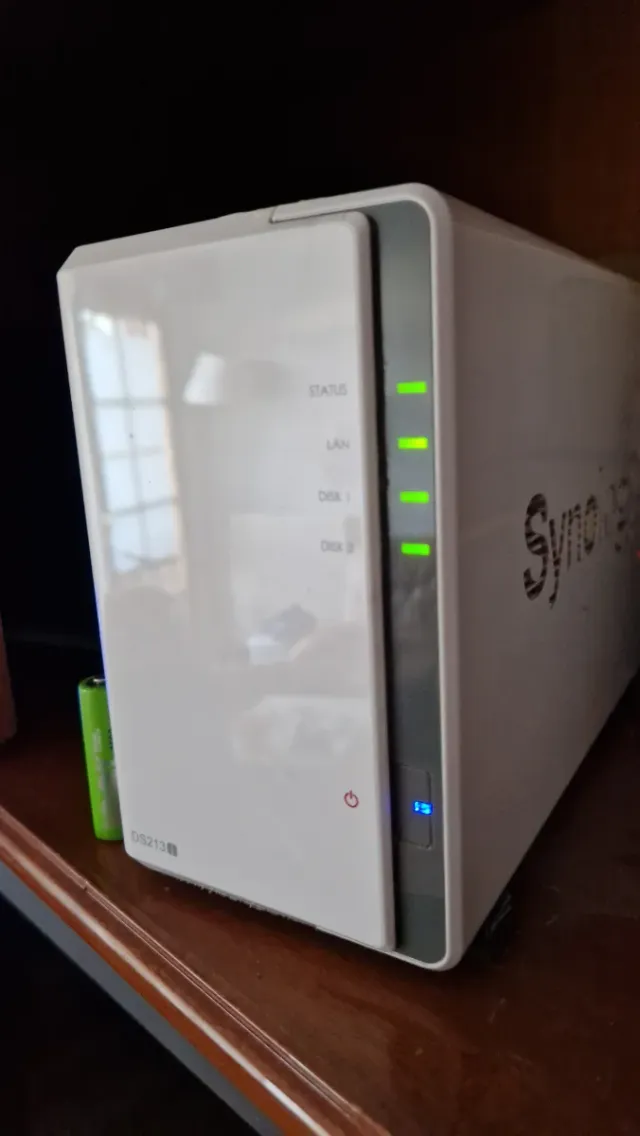 Synology DS213J + 2 HDD de 3TB