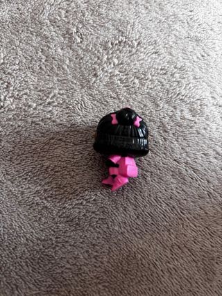 Figuras Stranger Things Kinder Joy Erika