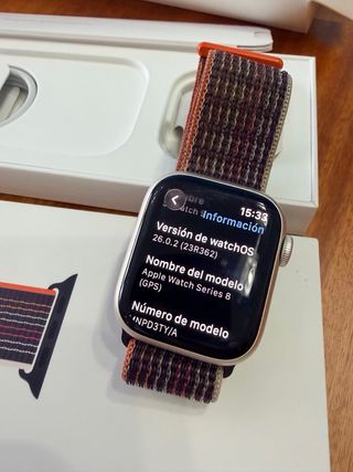 Apple Watch Series 8 GPS 41mm Starlight